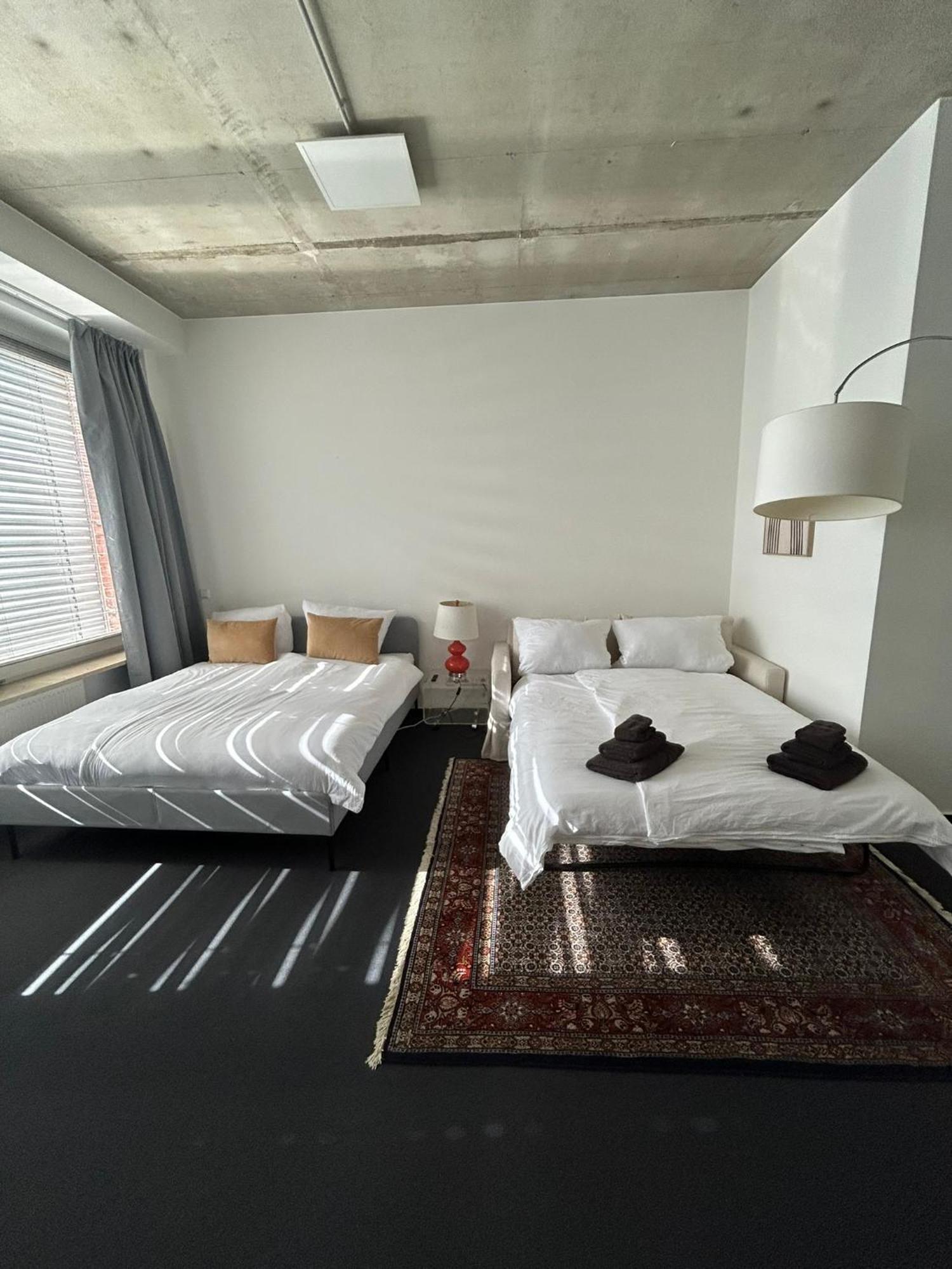 35 Qm Grosses Apartment Mit Eigenem Badezimmer In Den Elbvororten Hamburg Exterior photo